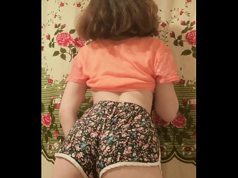 ❤️ Seksi enom bayek stripping mati dheweke kathok cendhak ing kamera ️❌  Seks ing jv.hellporno-com.ru ❌️❤